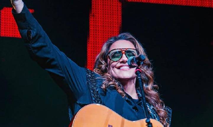 Ana Carolina revisita grandes sucessos em Manaus