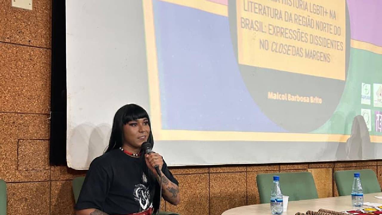 Artista e pesquisadora Aritana Tibira media encontro com Erika Hilton e Sofia Favero em SP