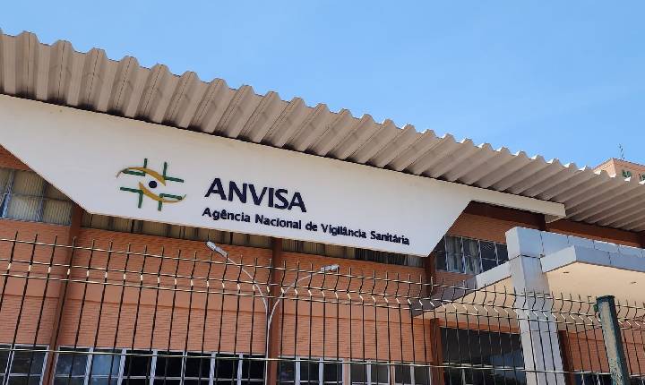Cosméticos sem registro têm fabricação e venda proibidas pela Anvisa