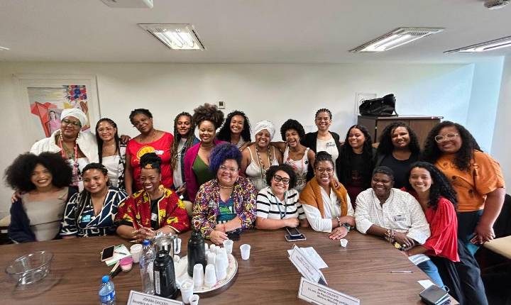 Encontro debate participação das mulheres negras na política amazonense