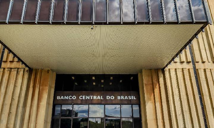 Expectativa do mercado para inflação de 2026 cai para 5,02%