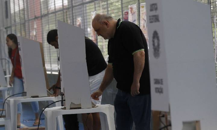Idosos votam primeiro: conheça outros eleitores com prioridade 