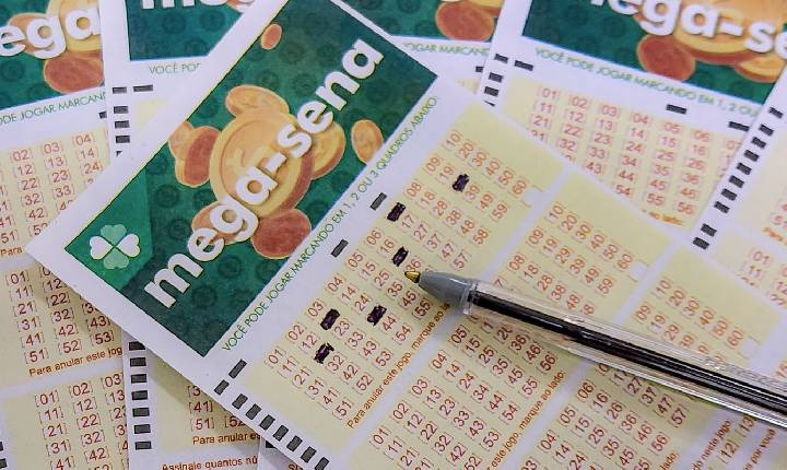Mega-Sena acumula e pagará R$ 32 milhões na terça; confira dezenas