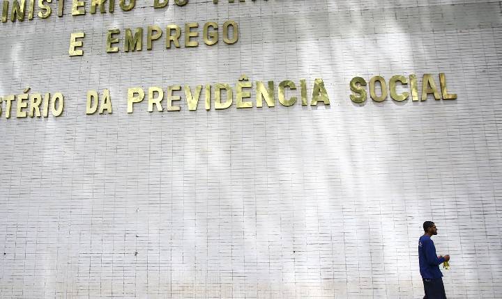 MTE recebe 4,3 mil denúncias de assédio eleitoral em três dias