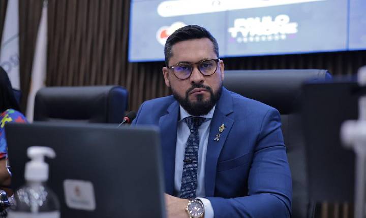 Projeto de Lei propõe capacitação de profissionais da saúde para atendimento de pessoas com TEA