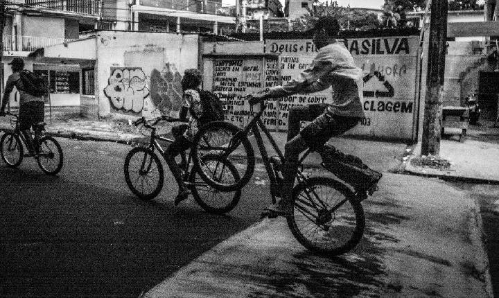 Residência artística voltada para as vivências cotidianas e o imaginário urbano de Manaus abre inscrições
