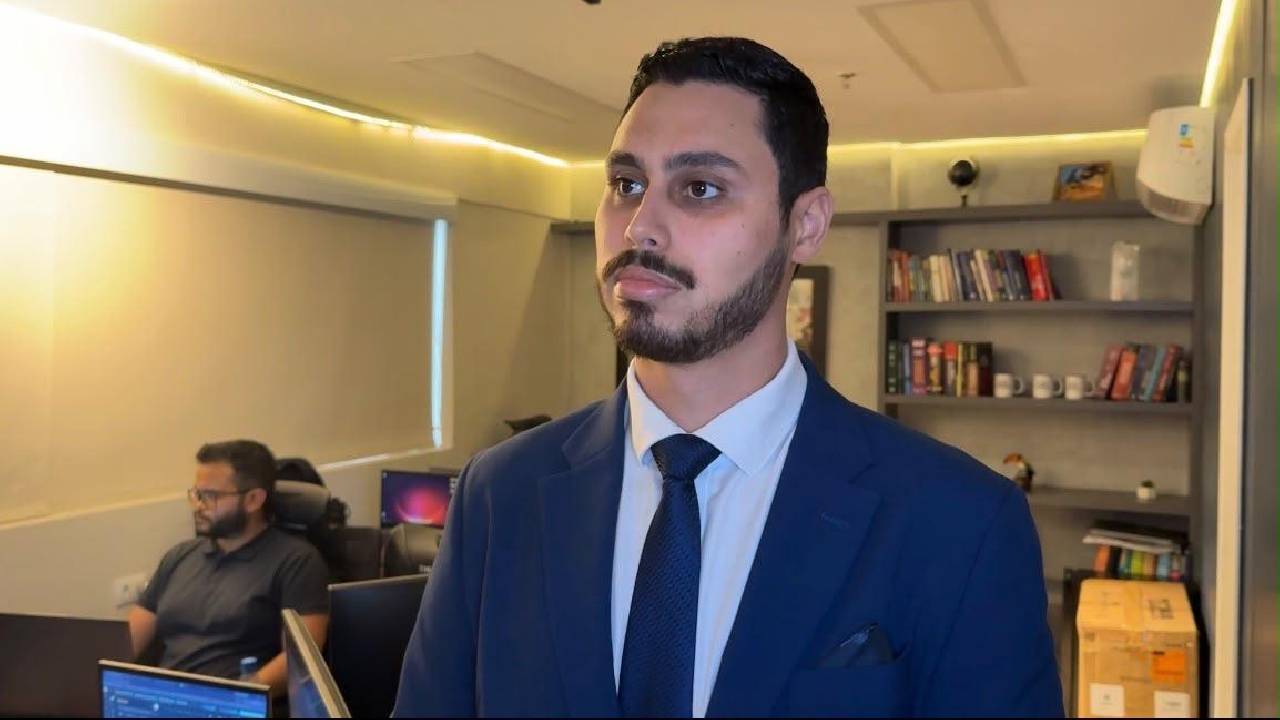 Servidor passa dez anos sem progressão salarial e busca reconhecimento de direitos no Amazonas