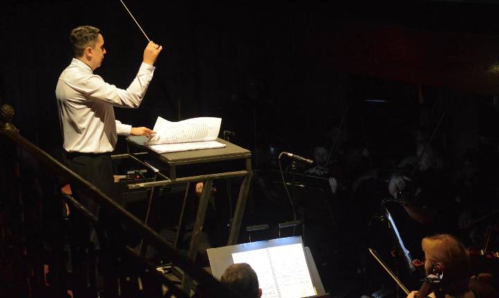 Teatro Amazonas recebe espetáculo com obras de Stravinsky e dança contemporânea