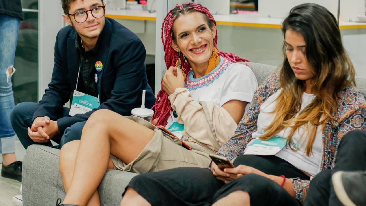 TODXS, maior ONG LGBTI+ da América Latina, anuncia meta de mobilizar R$ 100 milhões para inclusão econômica de pessoas LGBTI+