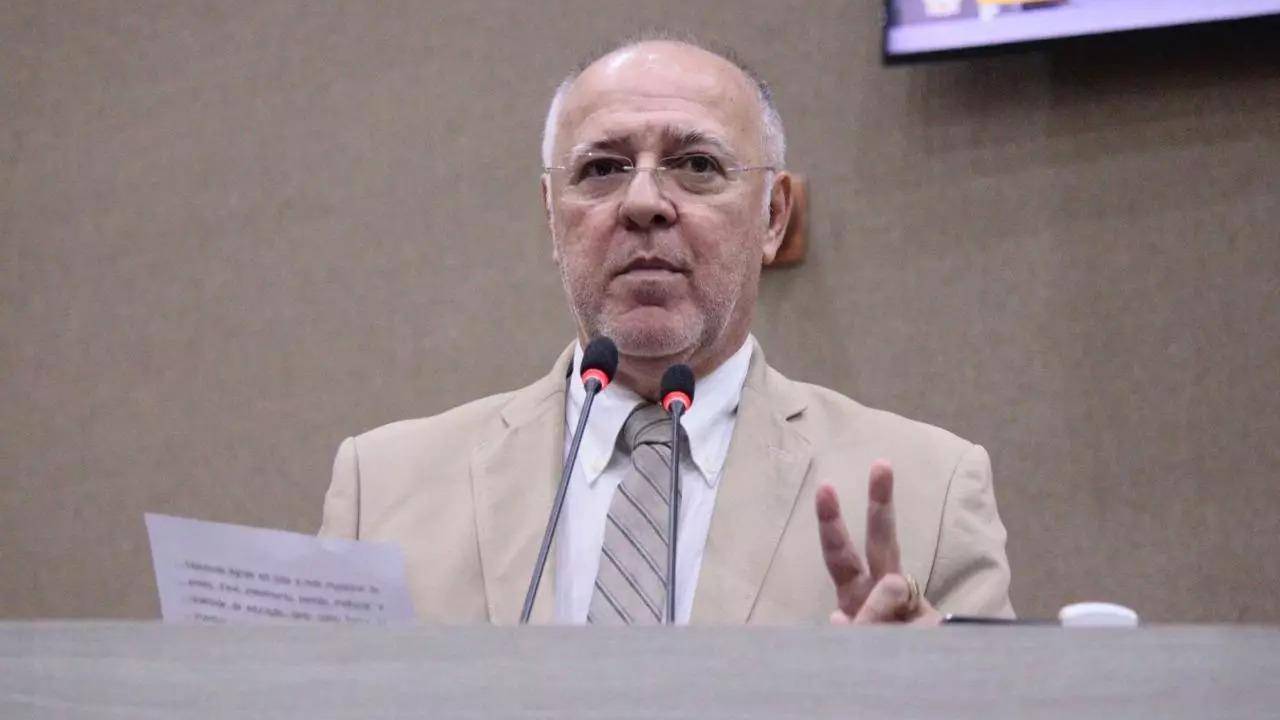 Vereador de Manaus apoia decisão que proíbe atletas trans em competições femininas