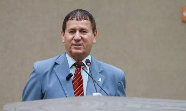 Vereador de Manaus quer proibir tratamento hormonal em crianças e adolescentes