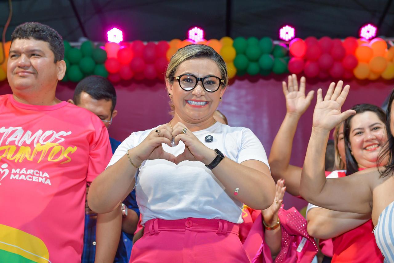 Defensora das causas sociais, Márcia Macena visita projetos sociais em Manaus