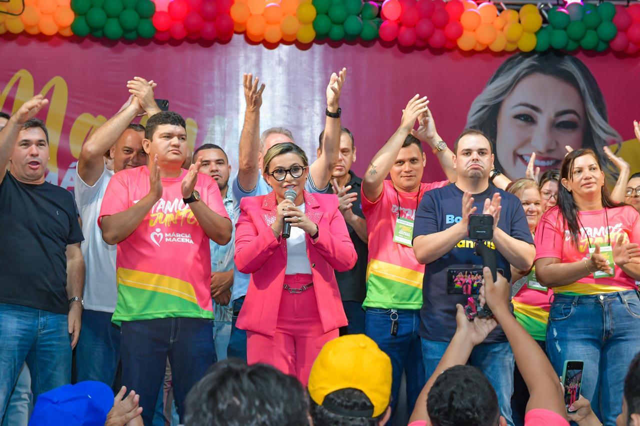Lançamento da pré-candidatura de Márcia Macena lota espaço Via Torres em Manaus
