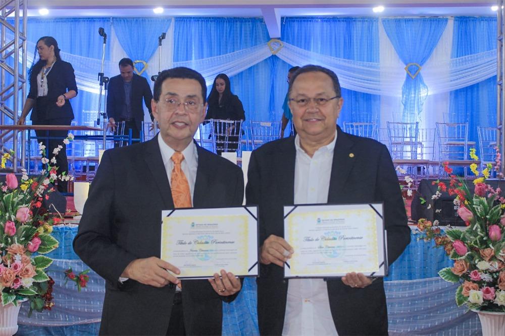 Pastor Jonatas Câmara e deputado Silas Câmara vão apoiar candidatos diferentes em Manaus