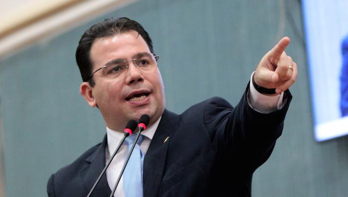 Wilker Barreto pede para participar de debate na Band