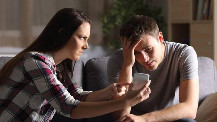 Traição amorosa pode ocasionar sérios problemas de saúde, afirma ciência