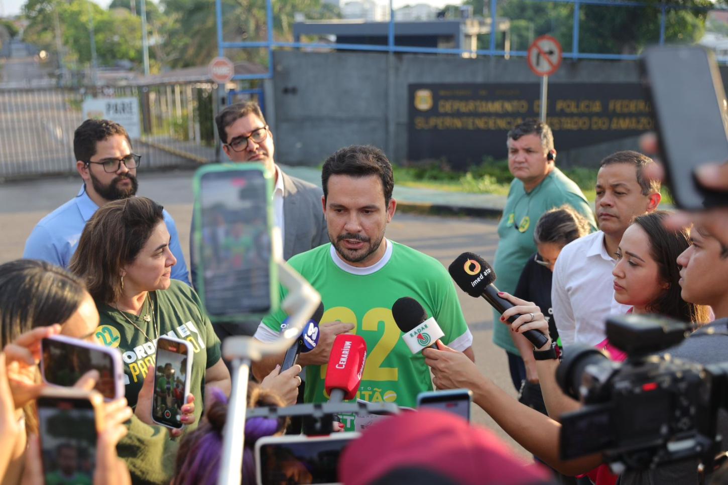 Alberto Neto registra denúncia na Polícia Federal; saiba o motivo