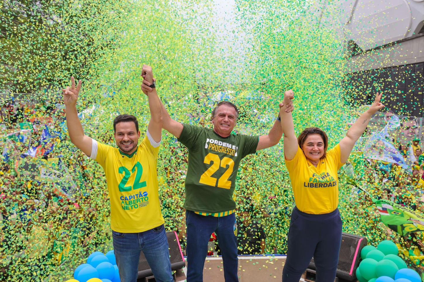 Bolsonaro e Michelle voltam a Manaus para apoiar Alberto Neto