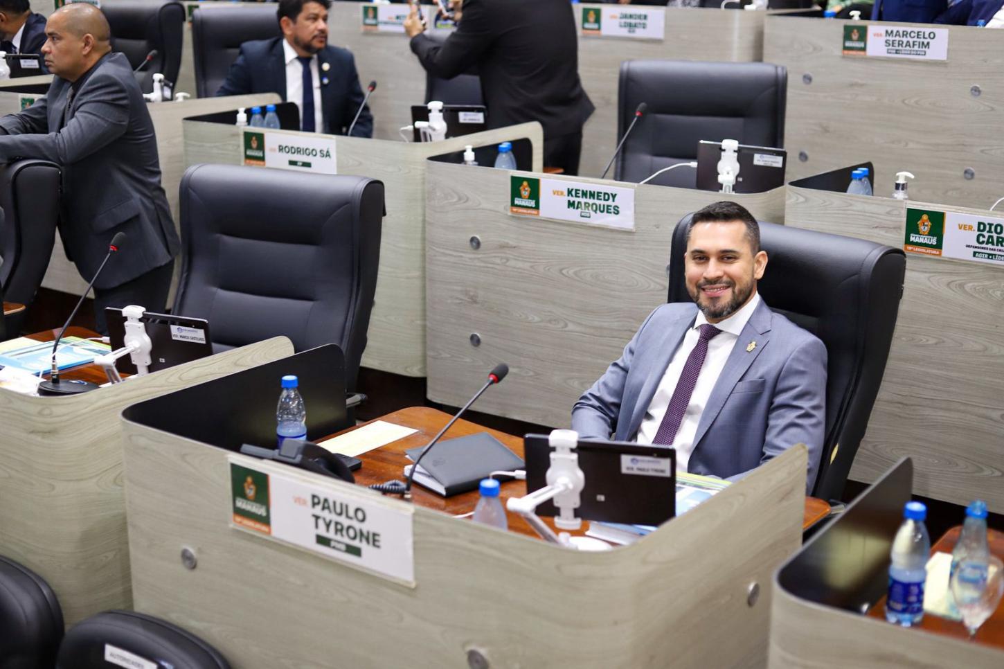 Vereador Paulo Tyrone defende participação popular na abertura dos trabalhos da Câmara