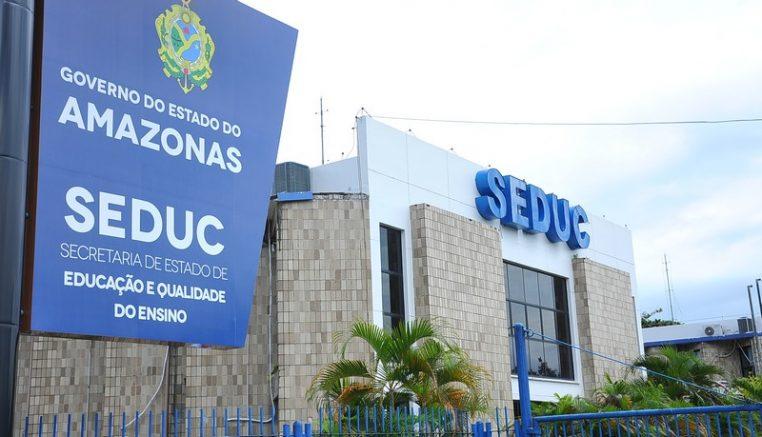 MP investiga falta de livros didáticos em escolas do interior do Amazonas