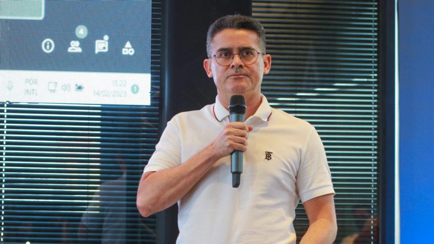 Viagem do prefeito de Manaus para o Caribe entra na mira do TCE-AM