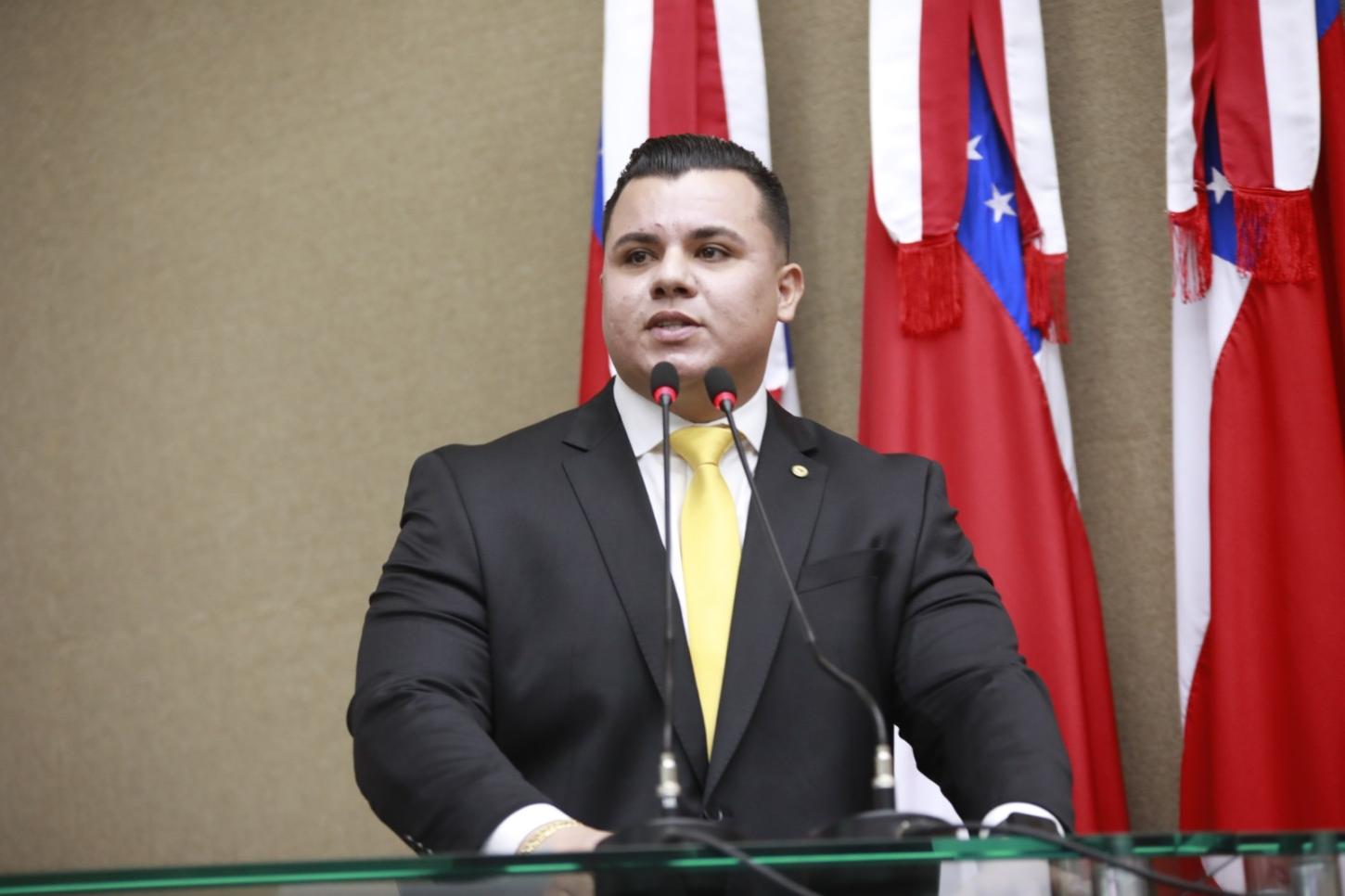 Deputado 'Fantasma' reaparece com alerta sobre Mpox, mas mandato segue omissivo