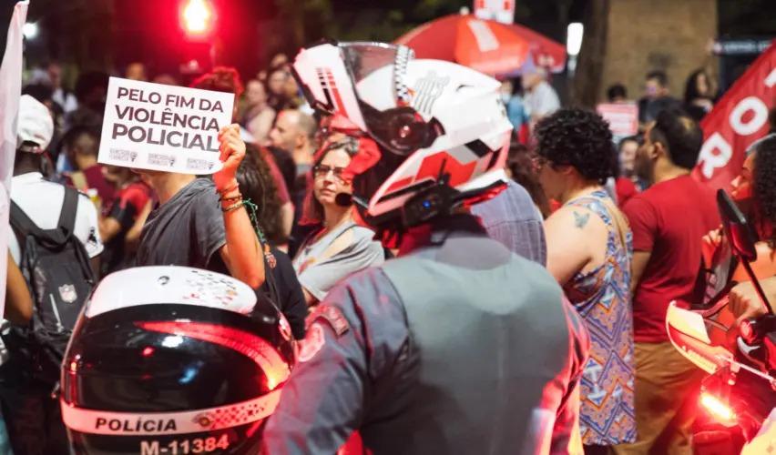 Nenhum policial foi responsabilizado por abordagens violentas nos últimos 6 anos em SP; 62% das vítimas eram negras, aponta pesquisa