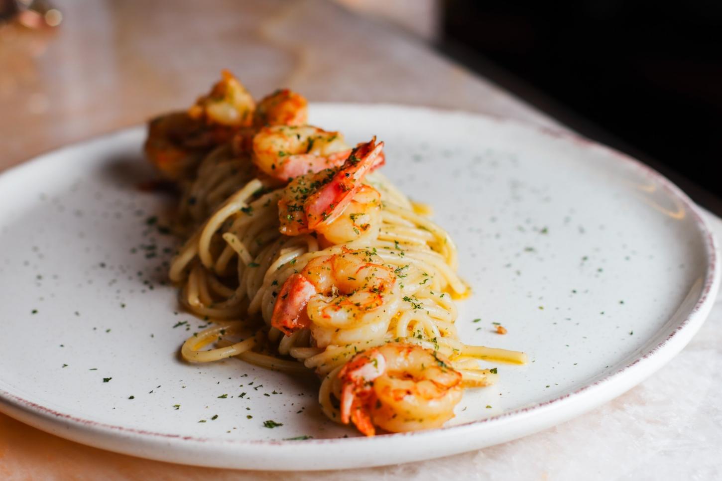 Bistrô celebra o Dia dos Namorados com música ao vivo