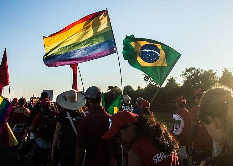 Brasil está entre os 10 países mais acolhedores para turistas LGBTQIA+