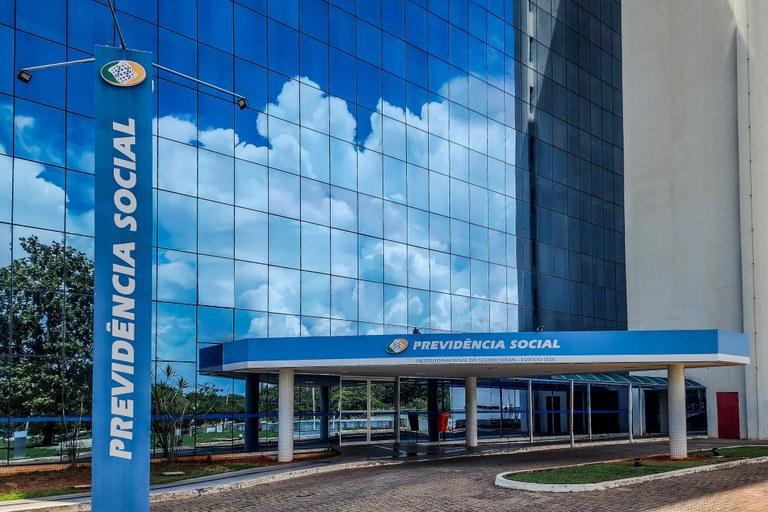 Descontos indevidos: governo inicia devolução a aposentados e pensionistas nesta quinta-feira