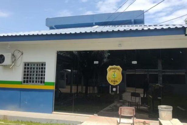 Com capacidade para 8, delegacia no AM tinha 46 presos, incluindo uma mulher