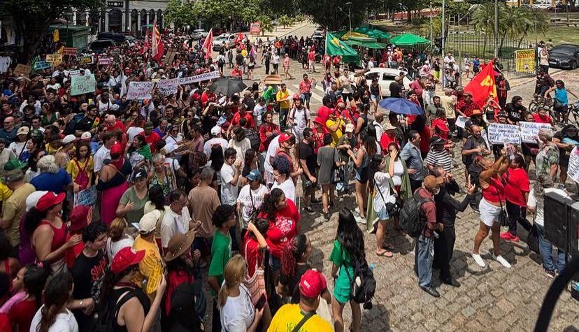 Artistas e ativistas culturais criticam Projeto de Lei que pune manifestações políticas em eventos no AM