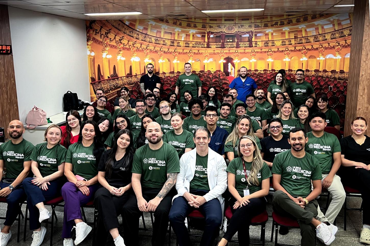 Curso de Medicina da Ulbra realiza trote solidário com doação de sangue no Hemoam