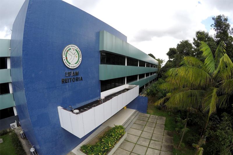 Clima de tensão marca debate entre candidatos à Direção da Faculdade de Direito da Ufam