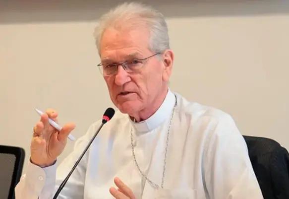 Dom Leonardo Steiner entrega carta de renúncia ao Papa após completar 75 anos