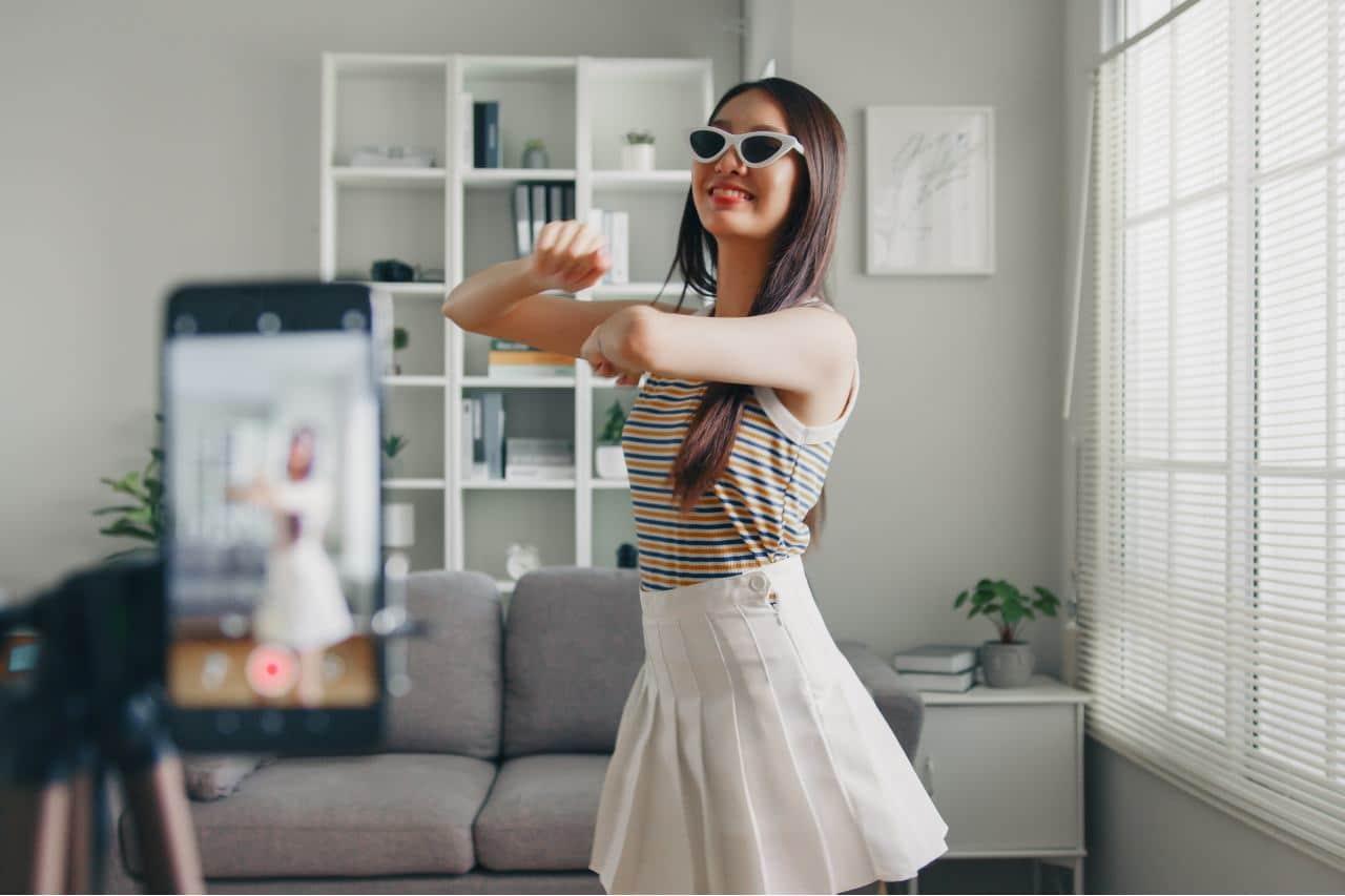 Justiça do Amazonas decide que ‘dancinha’ em rede social não justifica justa causa