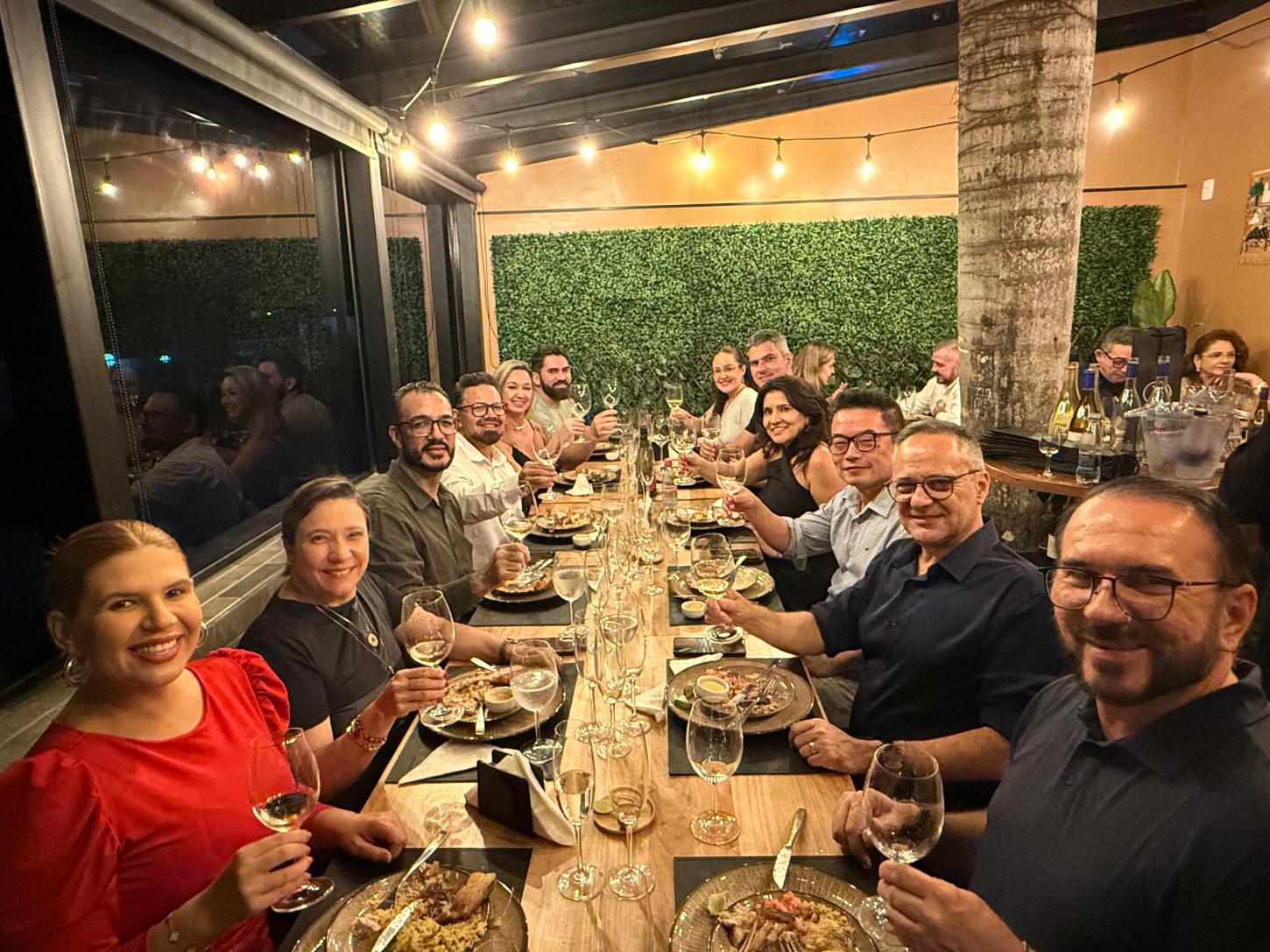 Jantar harmonizado transforma vinho em experiência sensorial em Manaus