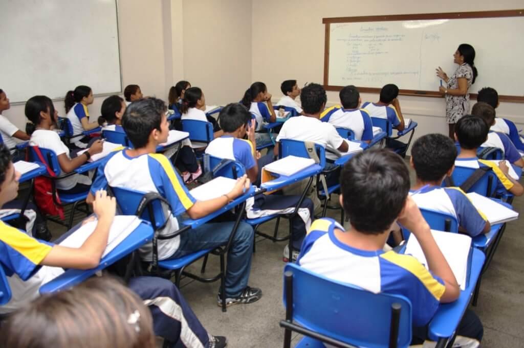 Os Três Pilares para Refazer a Educação no Amazonas