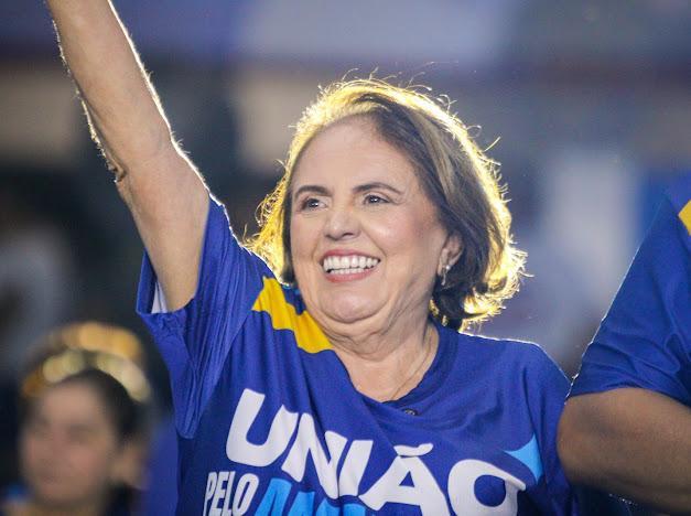 Professora Therezinha Ruiz é oficializada candidata a Deputada Federal