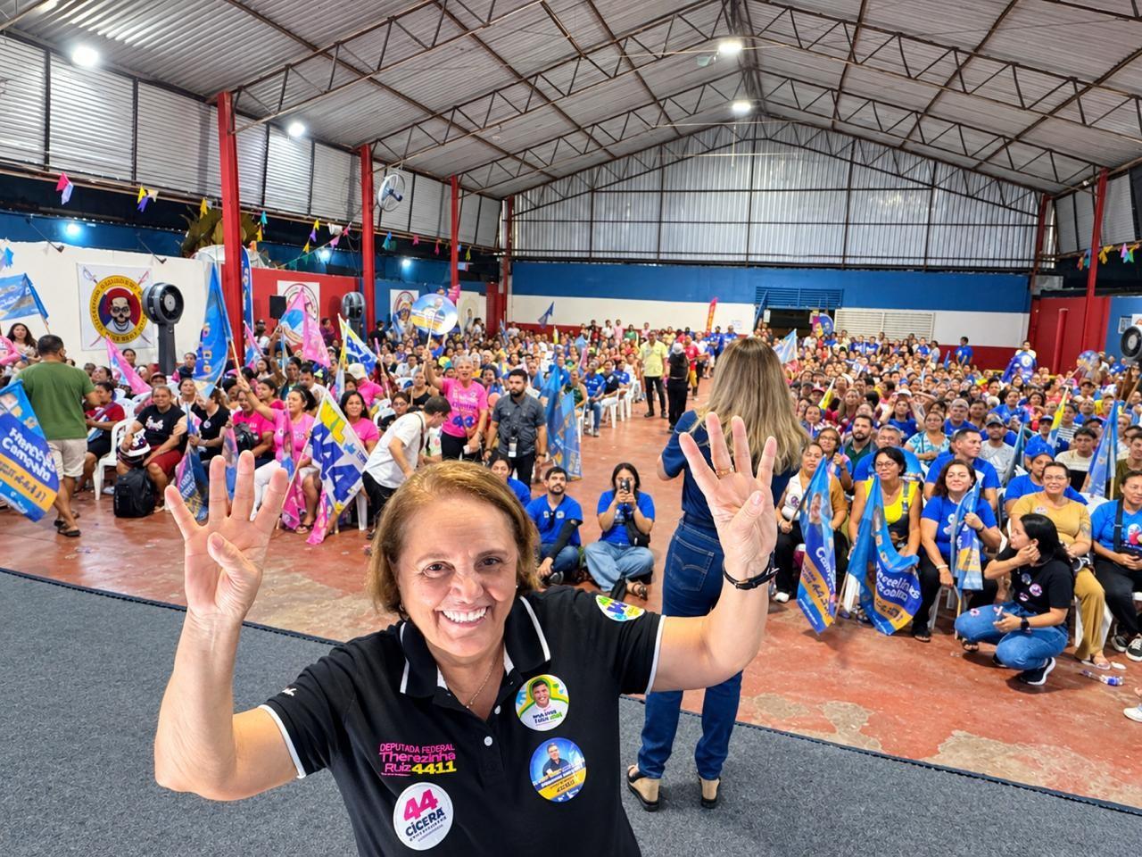 Professora Therezinha Ruiz avança no interior e vira aposta do União Progressista para a Câmara Federal