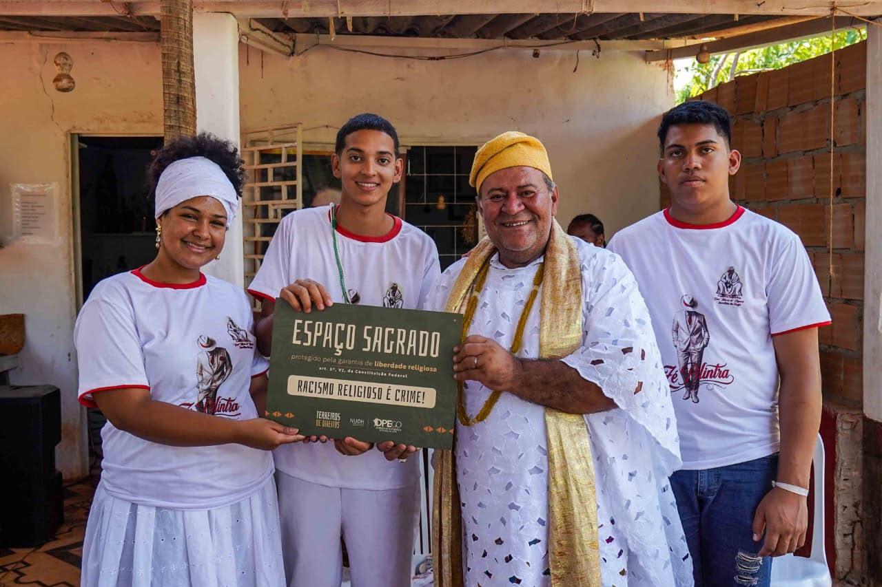 Terreiro de Luziânia é o primeiro do Entorno Sul a receber placa contra racismo religioso